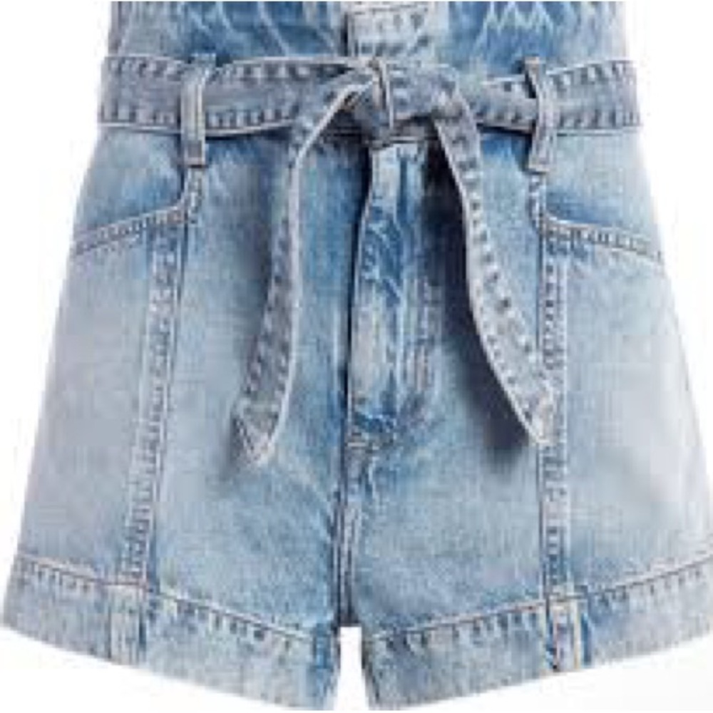 Alice + Olivia paperbag shorts size 28–EUC